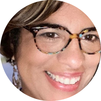 Janet Crur headshot